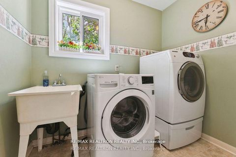 Photo 36 at 70 Padfield Drive, Bowmanville, Clarington