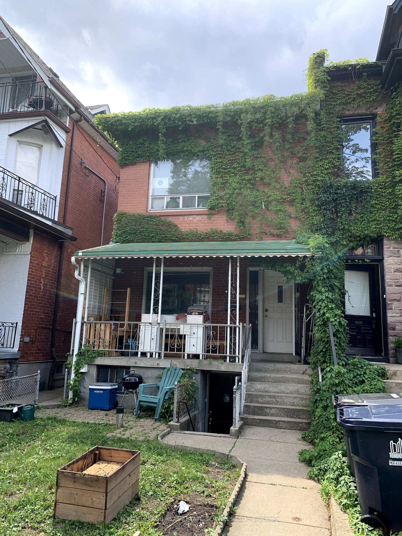 464 Euclid Avenue, Little Italy, Toronto 