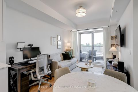 Photo 10 at 511 - 474 Caldari Road, Concord, Vaughan