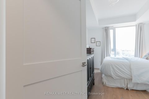 Photo 19 at 511 - 474 Caldari Road, Concord, Vaughan