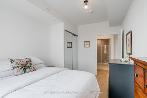 Photo 23 at 511 - 474 Caldari Road, Concord, Vaughan