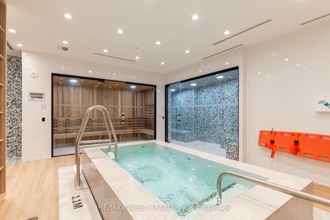 Photo 31 at 511 - 474 Caldari Road, Concord, Vaughan