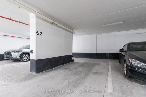 Photo 39 at 511 - 474 Caldari Road, Concord, Vaughan