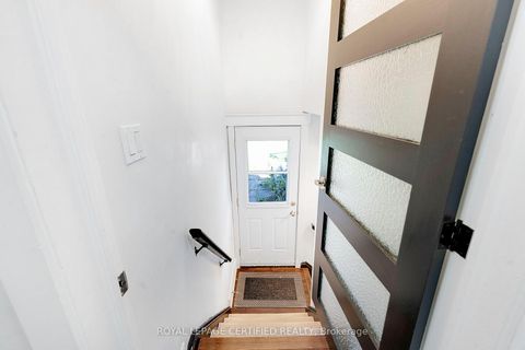 Photo 19 at 231 Woodale Avenue, WO West, Oakville