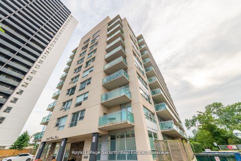 Photo 2 at 307 - 2464 Weston Road, Weston, Toronto