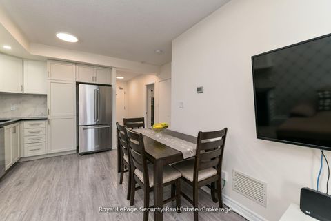 Photo 15 at 307 - 2464 Weston Road, Weston, Toronto