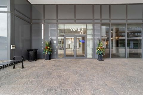 Photo 2 at 916 - 9618 Yonge Street, North Richvale, Richmond Hill