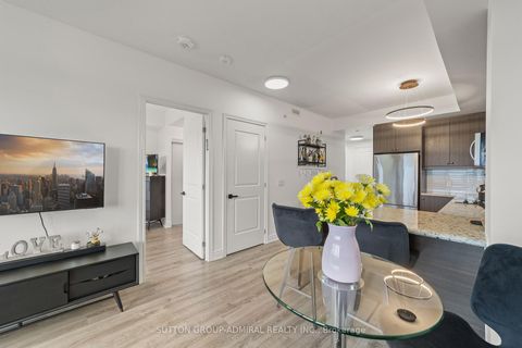 Photo 30 at 916 - 9618 Yonge Street, North Richvale, Richmond Hill