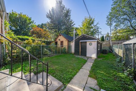 Photo 34 at 200 Gillard Avenue, Coxwell, Toronto