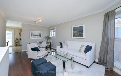 Photo 1 at 190 Wessenger Drive, Holly, Barrie