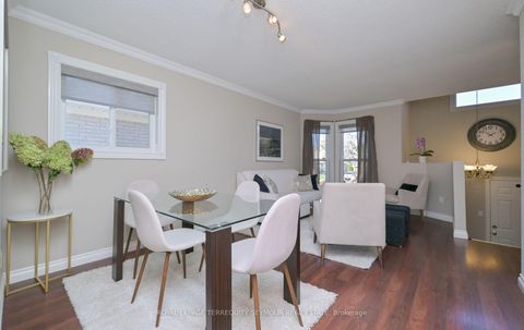 Photo 2 at 190 Wessenger Drive, Holly, Barrie