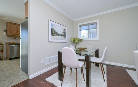 Photo 3 at 190 Wessenger Drive, Holly, Barrie