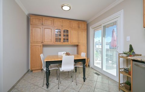 Photo 6 at 190 Wessenger Drive, Holly, Barrie