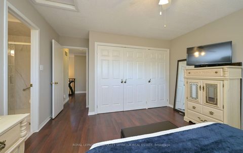 Photo 10 at 190 Wessenger Drive, Holly, Barrie