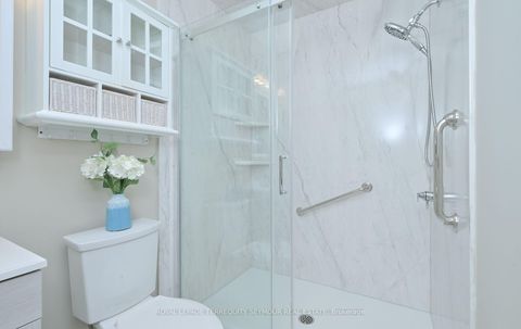 Photo 13 at 190 Wessenger Drive, Holly, Barrie