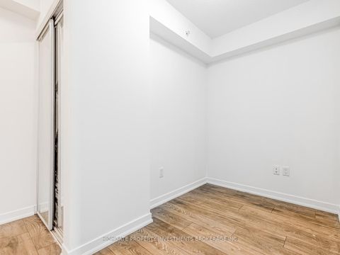 Photo 6 at 806 - 1420 Dupont Street, Junction, Toronto