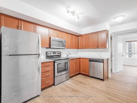 Photo 13 at 806 - 1420 Dupont Street, Junction, Toronto