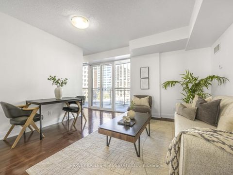 Photo 3 at 606 - 1430 Yonge Street, St. Clair, Toronto
