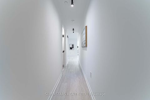 Photo 4 at 717 - 195 McCaul Street, Chinatown, Toronto