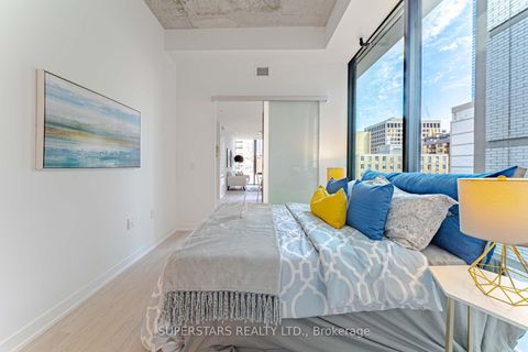 Photo 17 at 717 - 195 McCaul Street, Chinatown, Toronto
