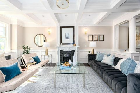 Photo 4 at 31 Red Deer Avenue, Cliffside, Toronto