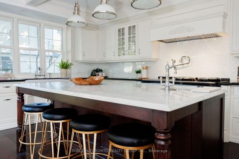 Photo 10 at 31 Red Deer Avenue, Cliffside, Toronto