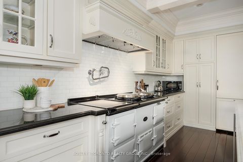 Photo 12 at 31 Red Deer Avenue, Cliffside, Toronto