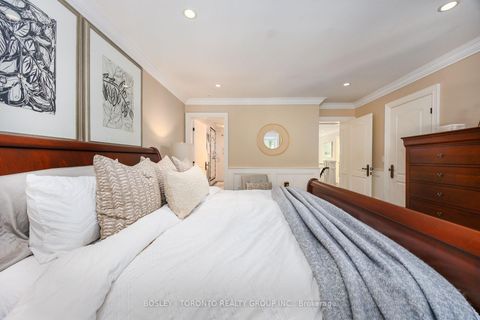 Photo 18 at 31 Red Deer Avenue, Cliffside, Toronto