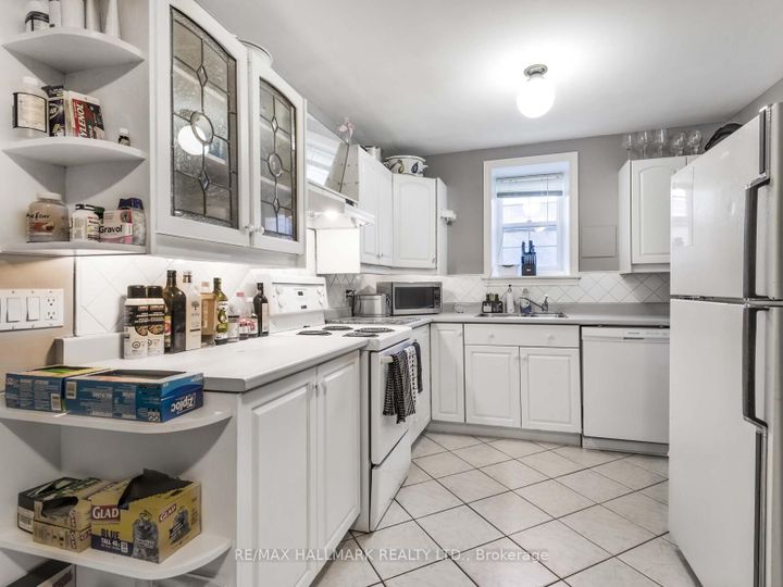 Photo 16 at 90 Leroy Avenue, East York, Toronto