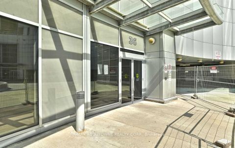 Photo 2 at 3205 - 36 Lee Centre Drive, Woburn, Toronto