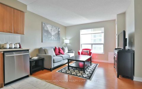 Photo 3 at 3205 - 36 Lee Centre Drive, Woburn, Toronto