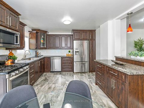 Photo 13 at 135 Bernice Crescent, Smythe, Toronto