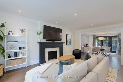 Photo 9 at 9 PEVERIL Hill S, Cedarvale, Toronto
