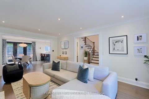 Photo 10 at 9 PEVERIL Hill S, Cedarvale, Toronto