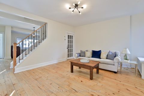 Photo 6 at 5 Minto Street, Coxwell, Toronto