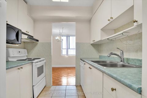 Photo 8 at 403 - 121 Trudelle Street, Eglinton East, Toronto