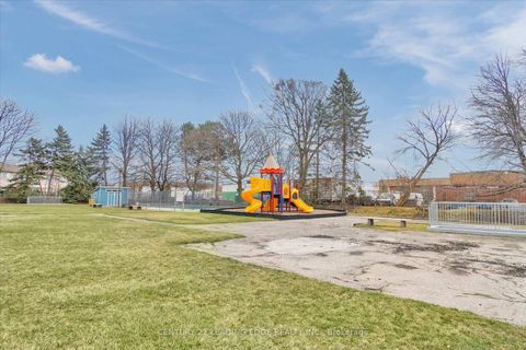 Photo 31 at 403 - 121 Trudelle Street, Eglinton East, Toronto