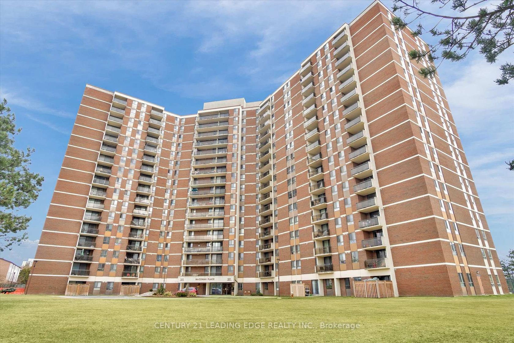 403 - 121 Trudelle Street, Eglinton East, Toronto 