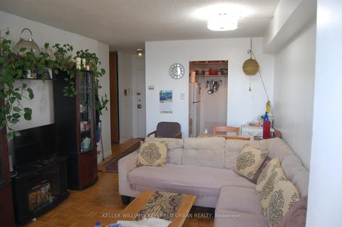 Photo 9 at 907 - 50 Lotherton Pathway, Glen Park, Toronto