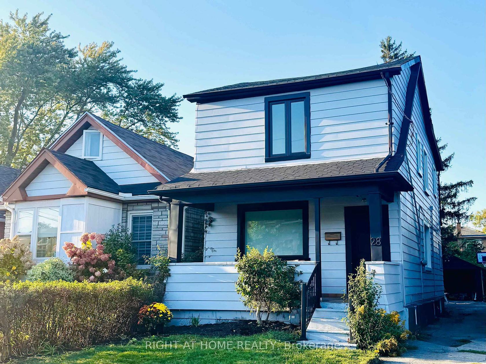 28 Pendeen Avenue, Smythe, Toronto 