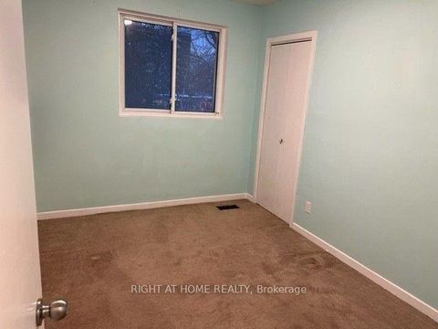 Photo 12 at 590 Birchmount Road, Birchmount, Toronto