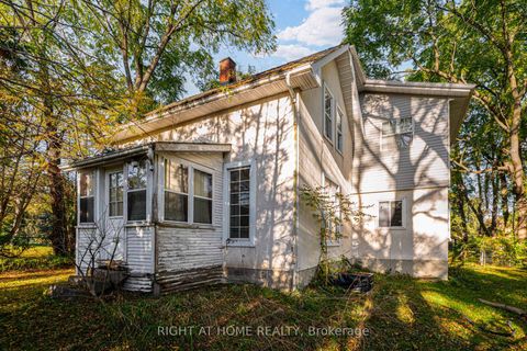 Photo 0 at 315 Main Street N, London, Newmarket Photo 0 at 315 Main Street N, London, Newmarket