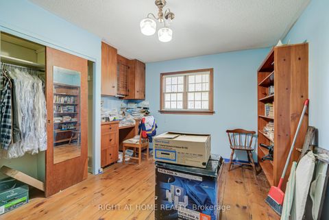 Photo 13 at 315 Main Street N, London, Newmarket Photo 13 at 315 Main Street N, London, Newmarket