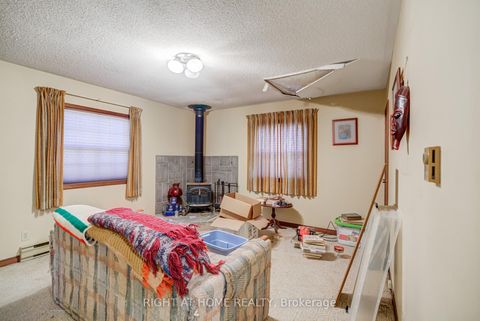 Photo 19 at 315 Main Street N, London, Newmarket