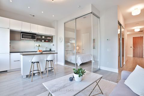 Photo 9 at 628 - 111 St. Clair Avenue W, St. Clair, Toronto