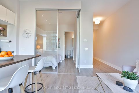 Photo 16 at 628 - 111 St. Clair Avenue W, St. Clair, Toronto