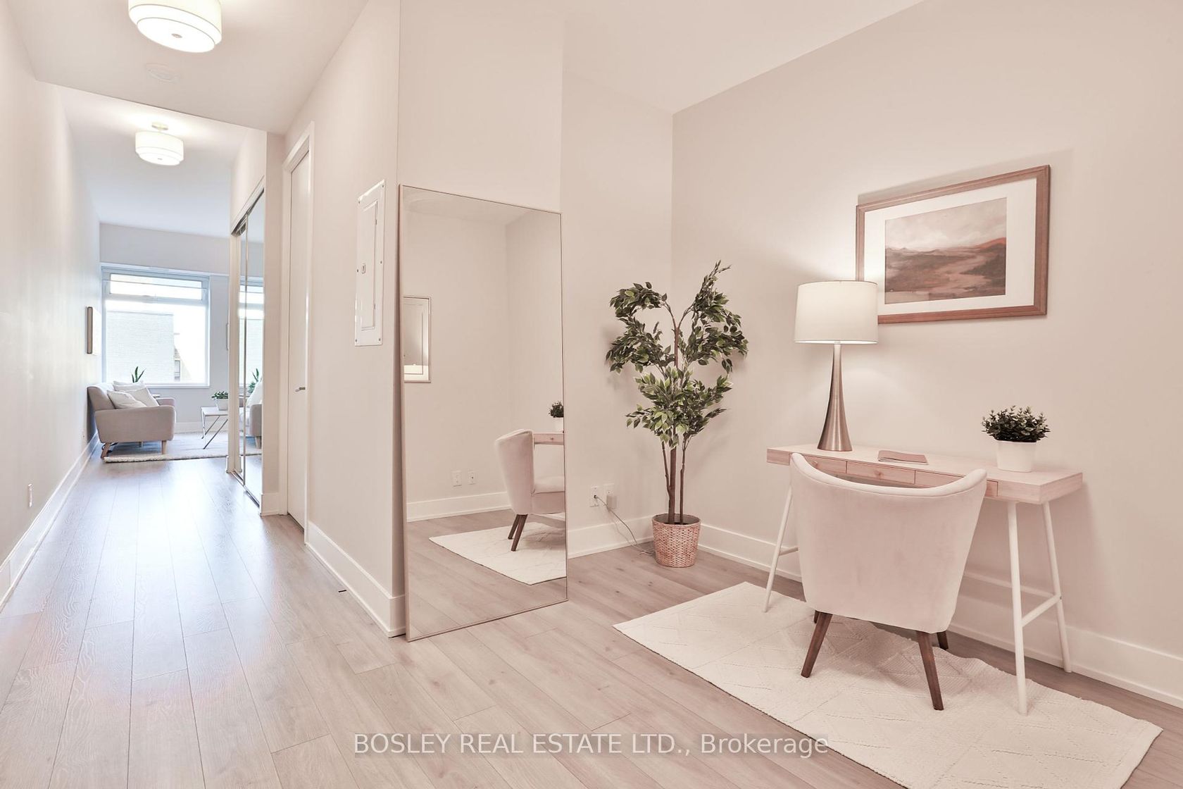 628 - 111 St. Clair Avenue W, St. Clair, Toronto 
