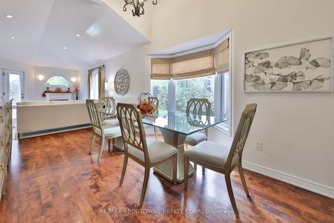 Photo 9 at 2304 Sovereign Street, BR Bronte, Oakville