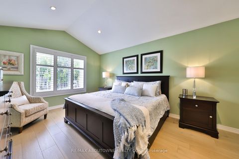 Photo 21 at 2304 Sovereign Street, BR Bronte, Oakville