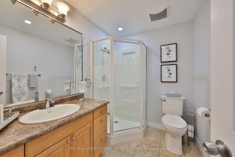 Photo 32 at 2304 Sovereign Street, BR Bronte, Oakville